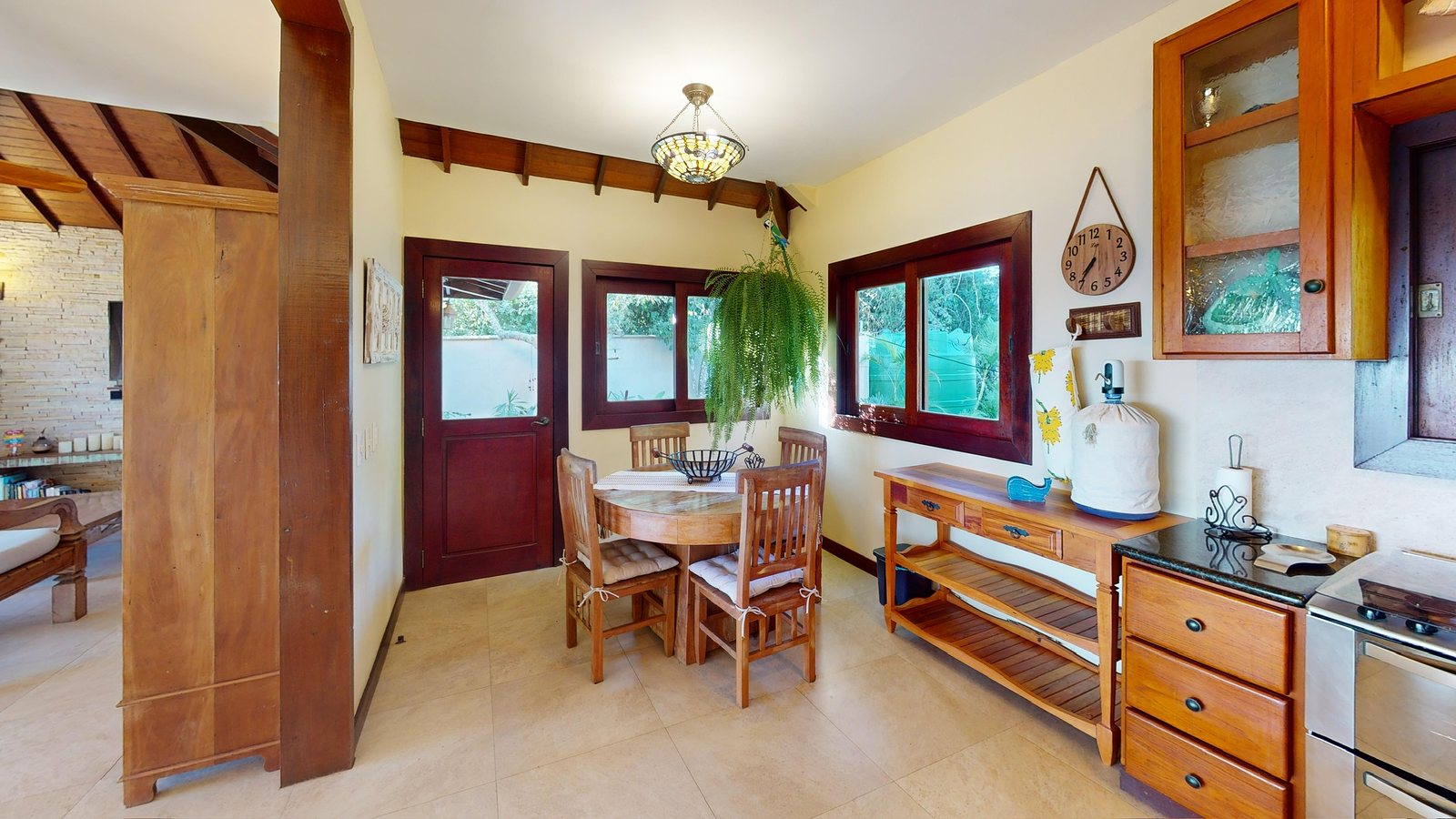 The breakfast nook